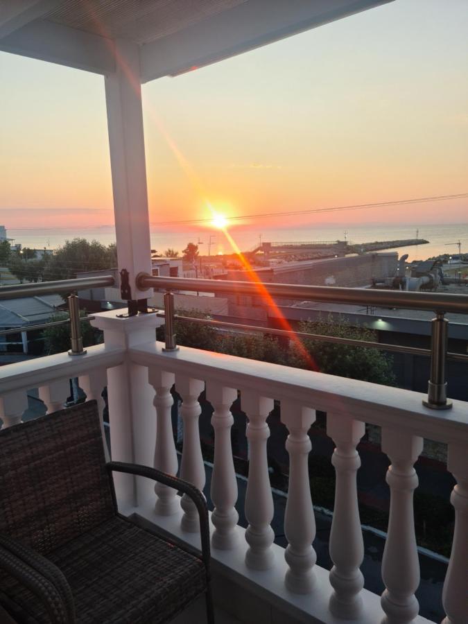 Apartments Nera Paralia-Apartment With Sea View Luaran gambar