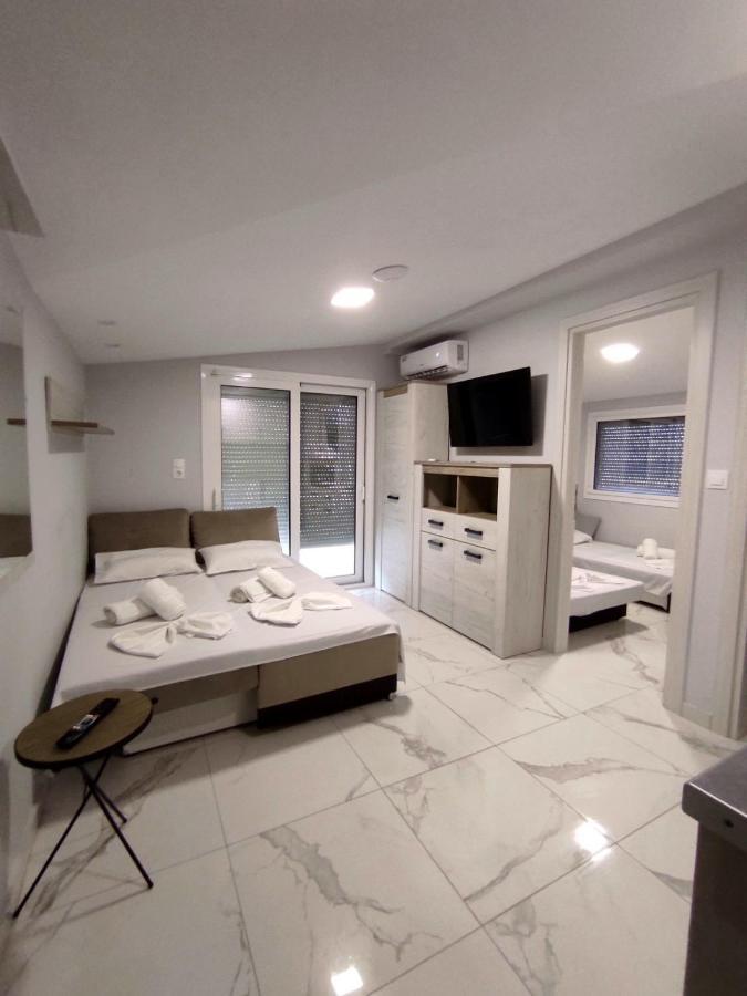 Apartments Nera Paralia-Apartment With Sea View Luaran gambar