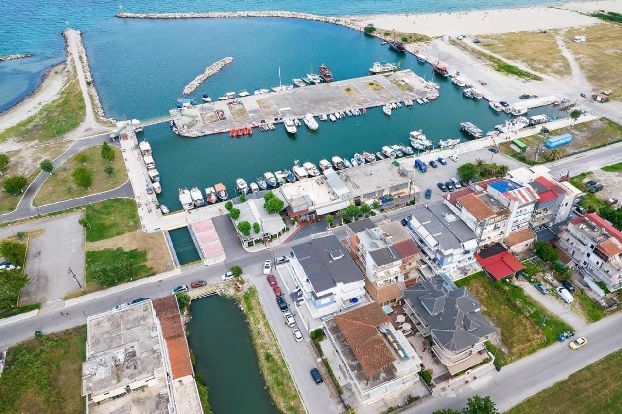 Apartments Nera Paralia-Apartment With Sea View Luaran gambar