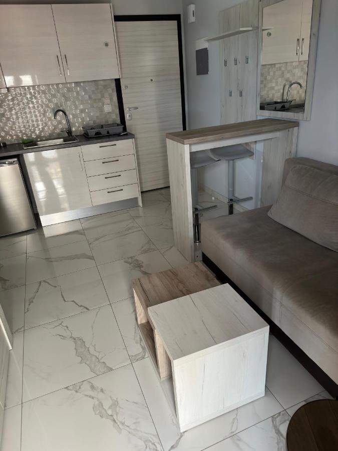 Apartments Nera Paralia-Apartment With Sea View Luaran gambar